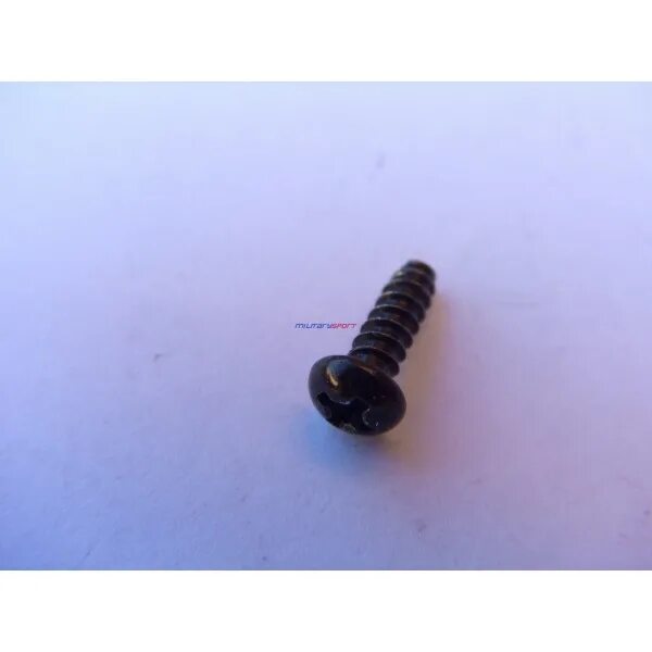 шурупы 3х5м бронза. саморезы универсальные standers 2. магнит с держателем + шуруп 3*10 мм жалюзи. 5х10 бр. шурупы разные.