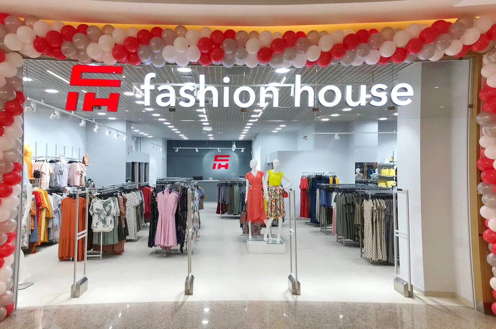 Ц семеновский. Сиреневая 9 щелково. Фамилия магазин щелково. Торговый центр щелково детский мир. Фамилия щелково.