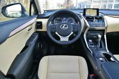 Lexus внутри