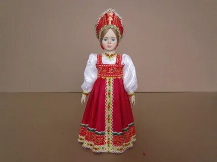 Тема кукла в национальном костюме