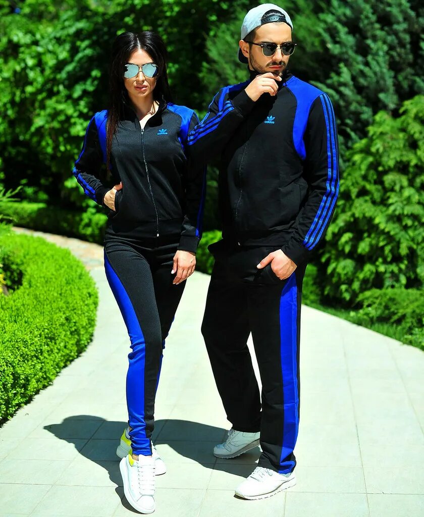 парные спортивные костюмы. парные костюмы для двоих. парные костюмы. парный спортивный костюм адидас. спортивные костюмы адидас синий с черным.