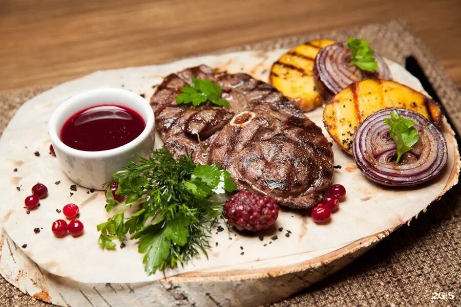 белорусская кухня национальные блюда. белорусская кухня. драники в кафе. белорусская кухня. современная белорусская кухня.