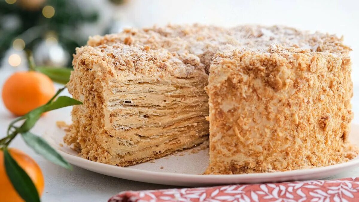 Наполеон рецепт видео. Торт наполеон с заварным кремом. Торт наполеон пломбир. Наполеон рецепт видео. Наполеон рецепт видео.