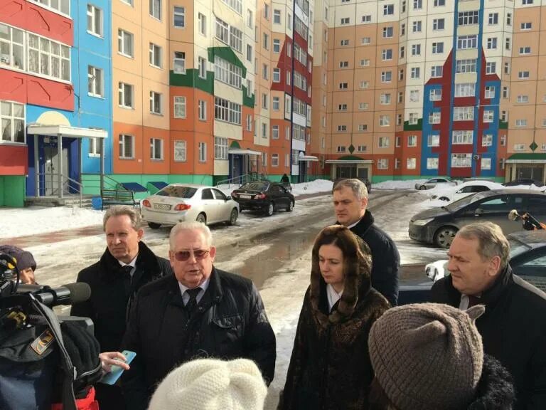 Нижневартовск население 2025 год. Нижневартовск население. соцзащита нижневартовск. соцзащита нижневартовск омская улица. нижневартовск население человек.