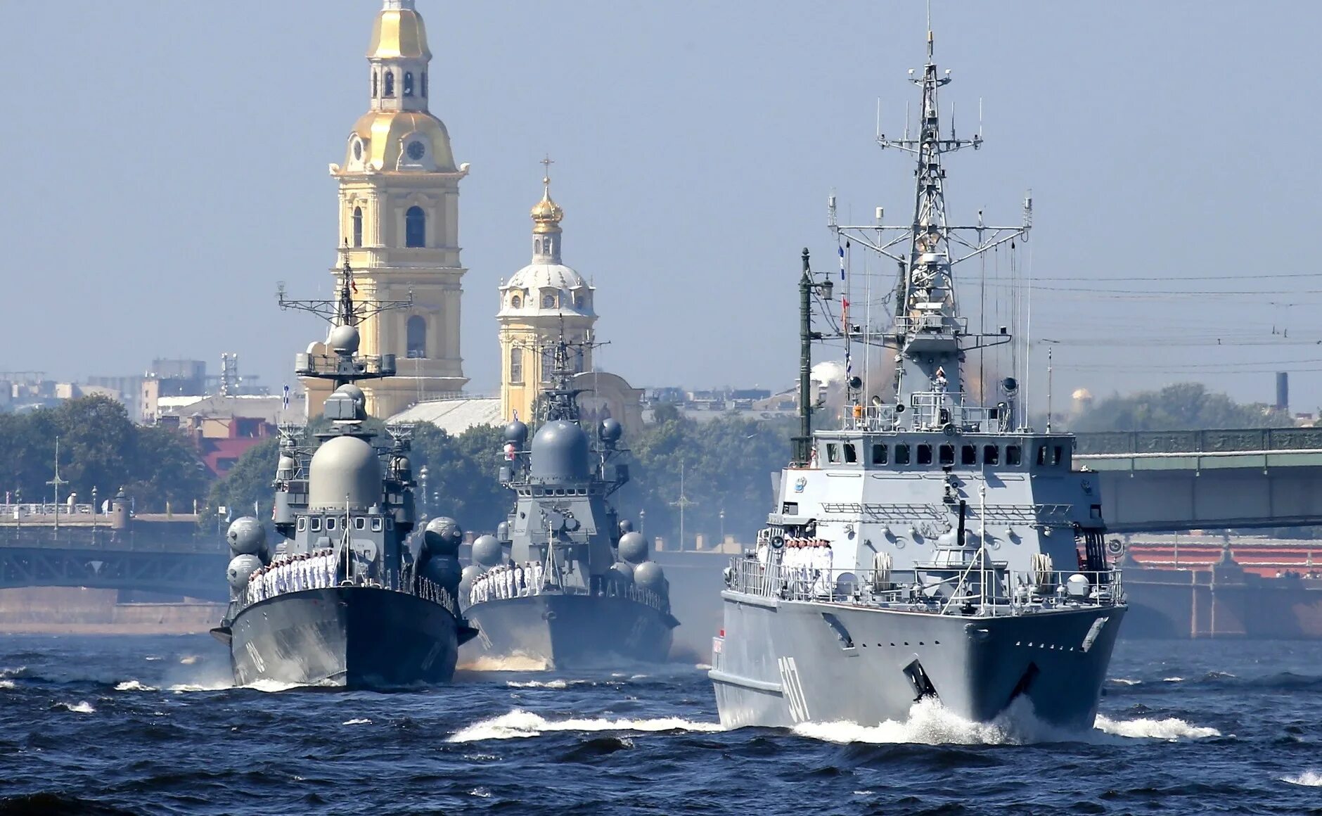 Флота росси. Военно морской флот ВМФ России. ВМФ России 2023 в Кронштадте. Парад ВМФ В Санкт-Петербурге 2023. Морской парад в Кронштадте 2023.