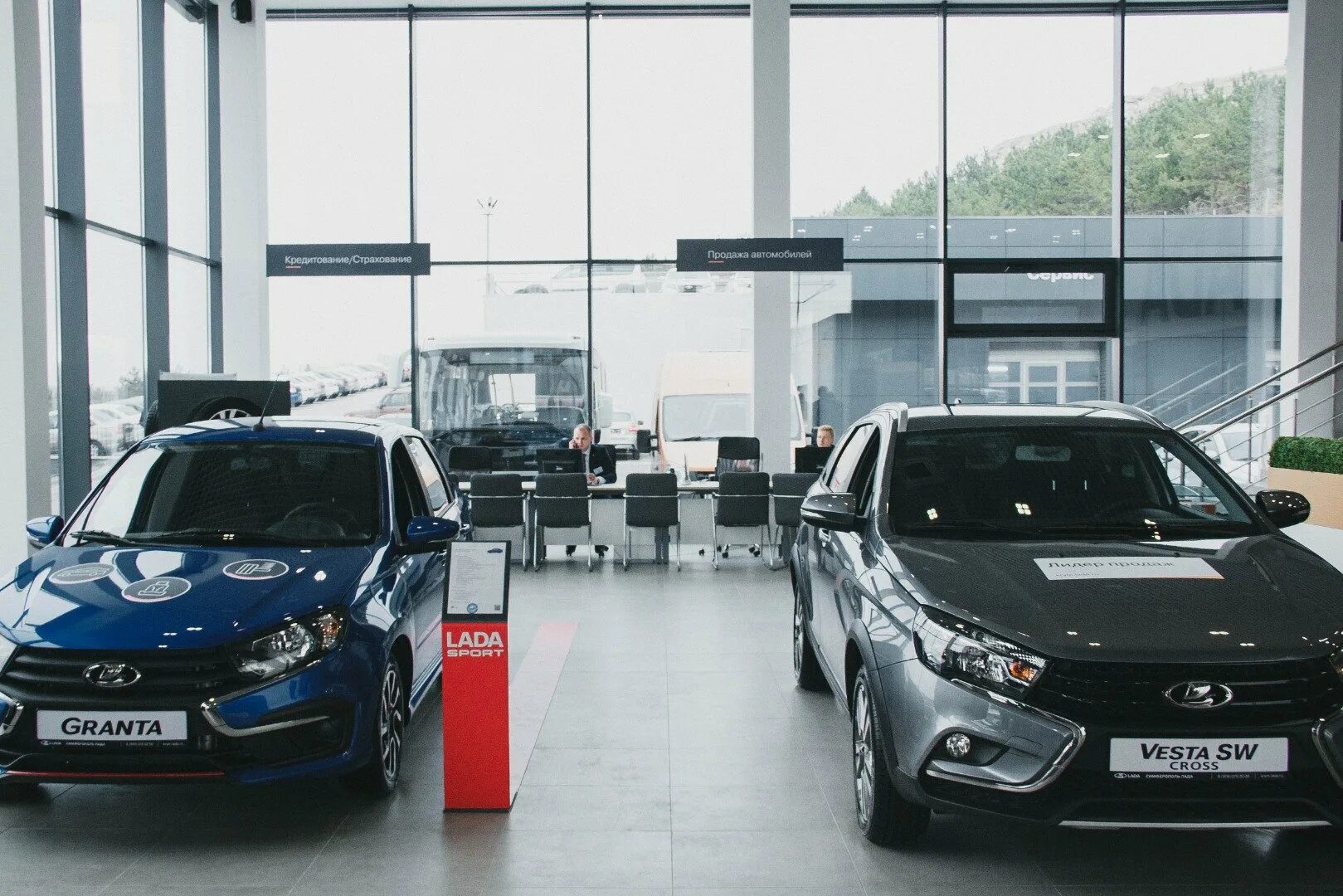 Машина в лизинг. Авто в лизинг пермь. Лизинг автомобилей каталог. Новые китайские автомобили 2023. Лизинг для физических лиц на автомобиль.