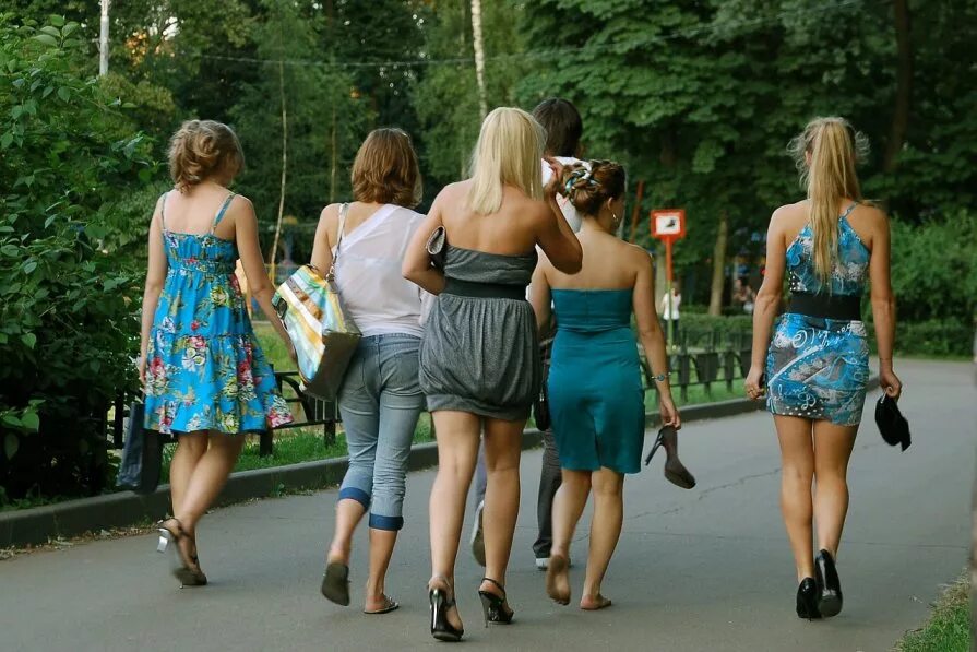 Найти песню после выпускного. После выпускного. Песня после выпускного шатунов. Юрий шатунов после выпускного. Шатунов после выпускного.