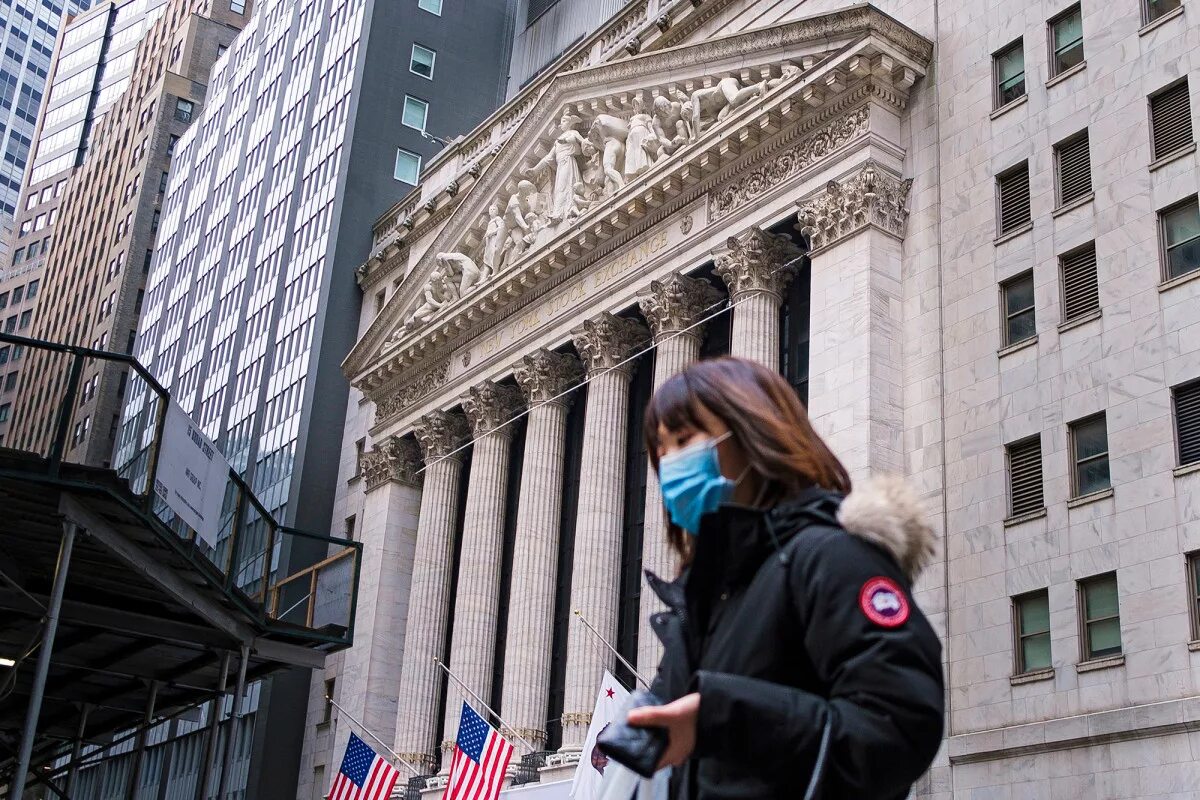 Сша рф санкции. Человек америка. Сша начнут принимать. Крах экономики сша. Американские страны.