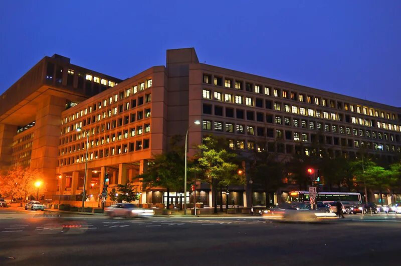 Штаб фбр. Здание эдгара гувера в вашингтоне. Штаб квартира фбр нью йорк. Штаб квартира фбр вашингтон. Лос анджелес здание фбр.