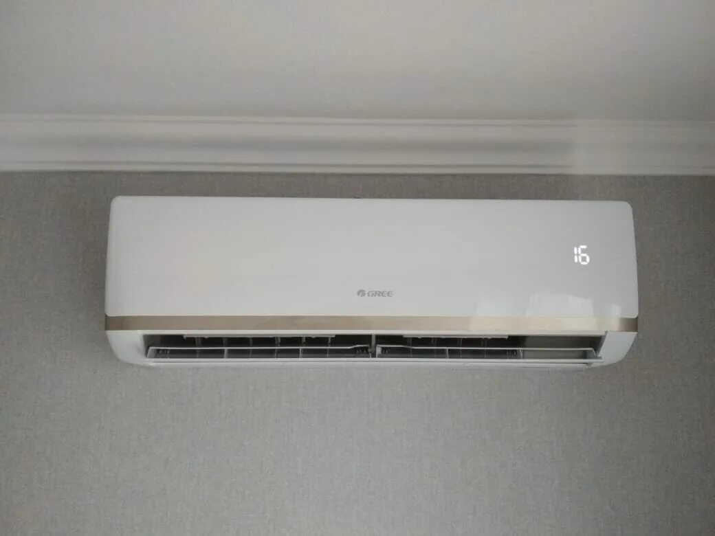 Сплит система bora inverter r32. Gree bora inverter r32. gree bora 12 on/off. gree bora в интерьере. gree bora внутри.