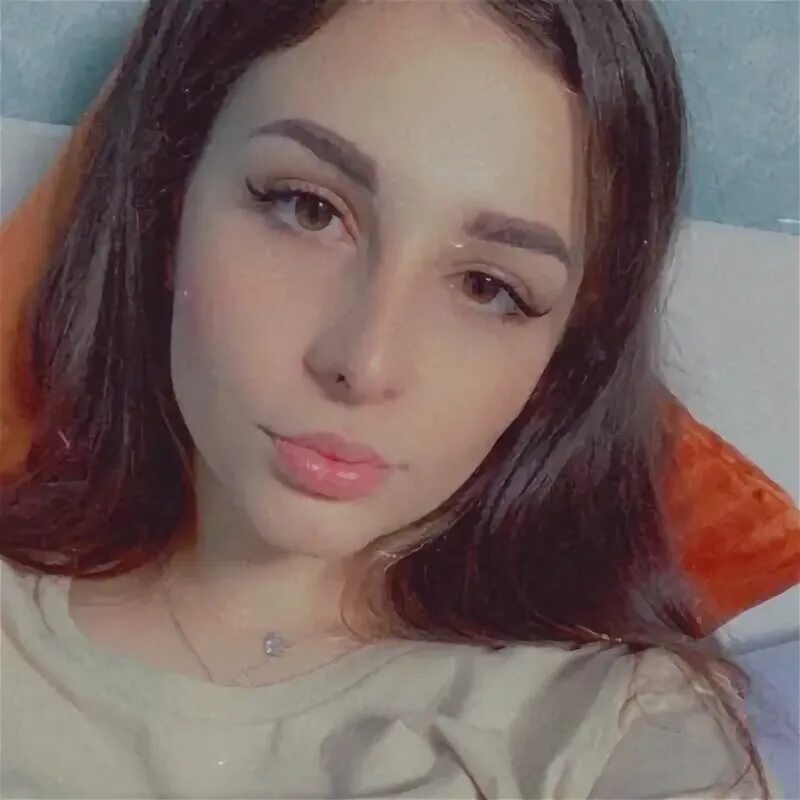 Саса фамилия. Фамилия магазин реклама. Фамилия логотип. Саса фамилия. Саса фамилия.