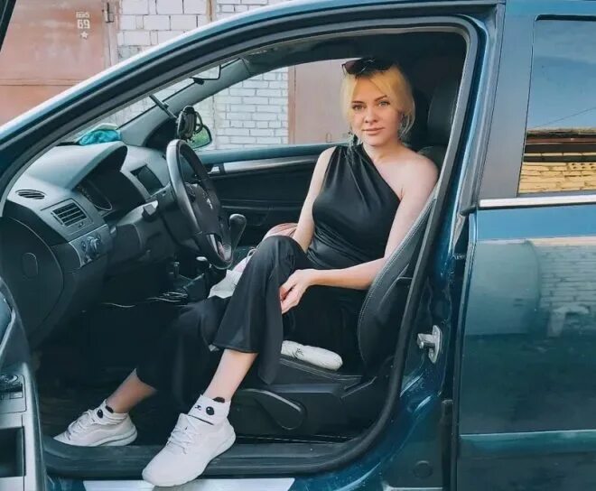 Катя сухинина. Катя сухинина
