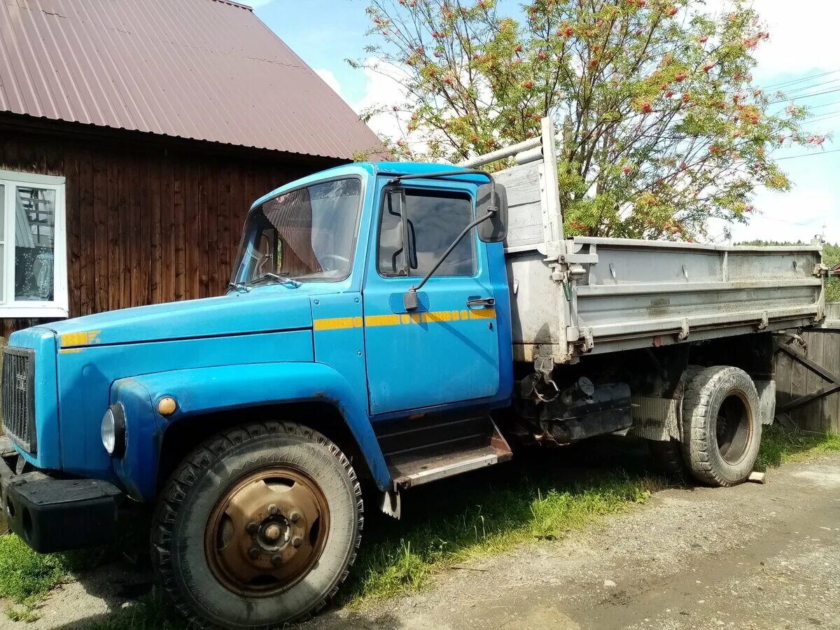 ГАЗ-3307 грузовой. ГАЗ-3307 грузовой бортовой. ГАЗ 3307 бортовой. ГАЗ 3307 голубая.