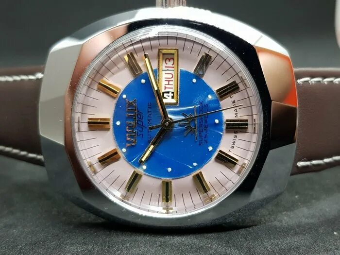 Super automatic. Vialux super 17 Jewels. Швейцарские часы Vialux 1970. Mirexal super Automatic 25 Jewels Incabloc.