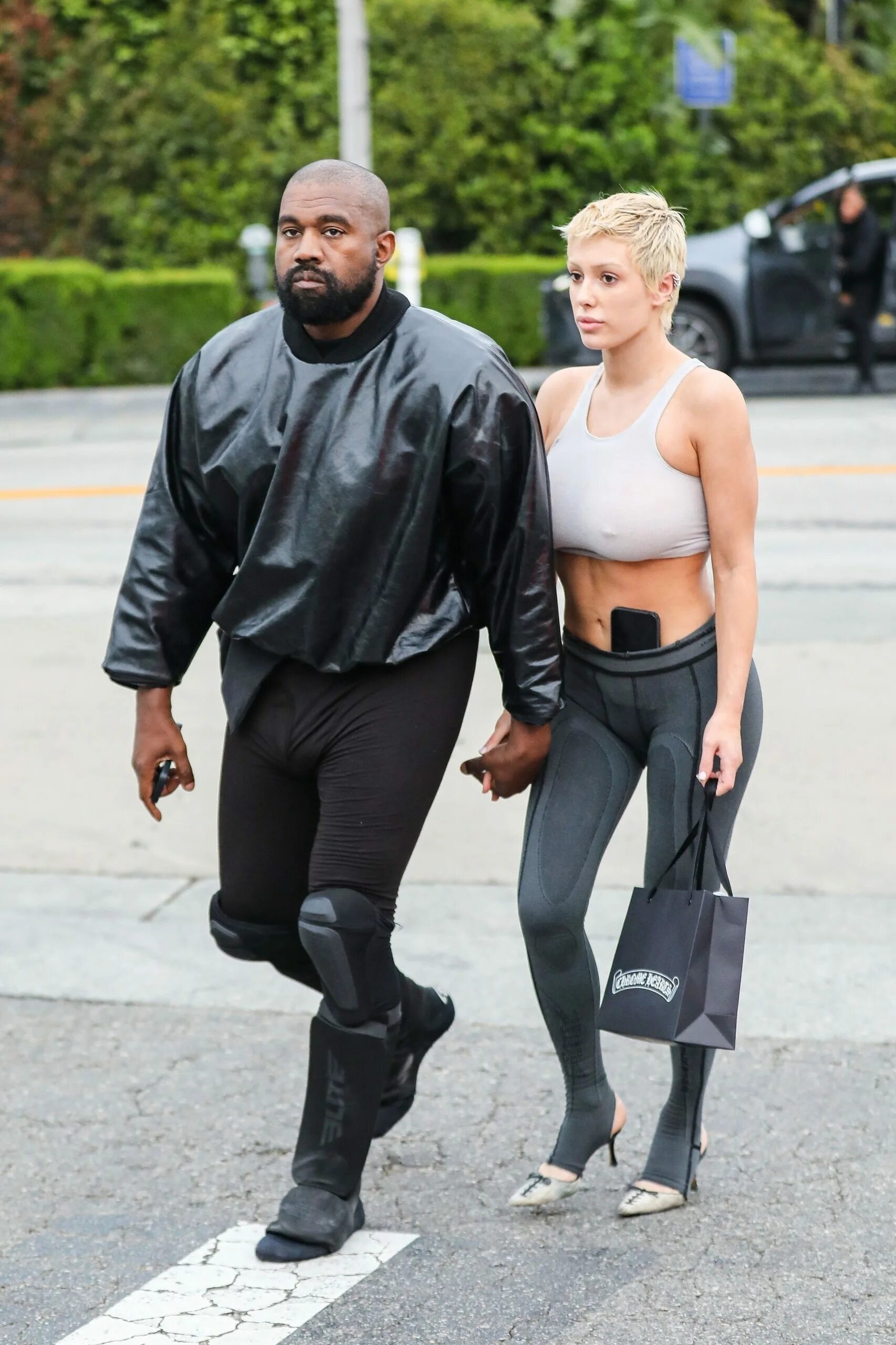 Бьянка жена канье 18. Kanye west жена. Канье уэста бьянка цензорри. Бьянка жена канье 18. Бьянка жена канье 18.