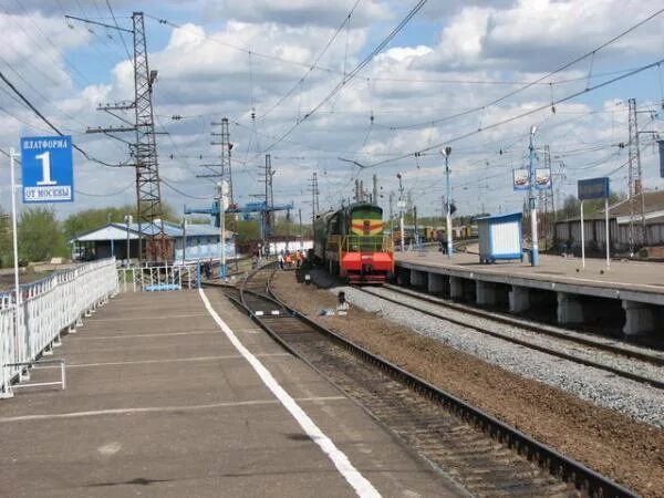 Малоярославец жд станция. Ст балабаново. Станция обнинская калужская область. Железнодорожный вокзал балабаново. Станция балабаново калужская область.