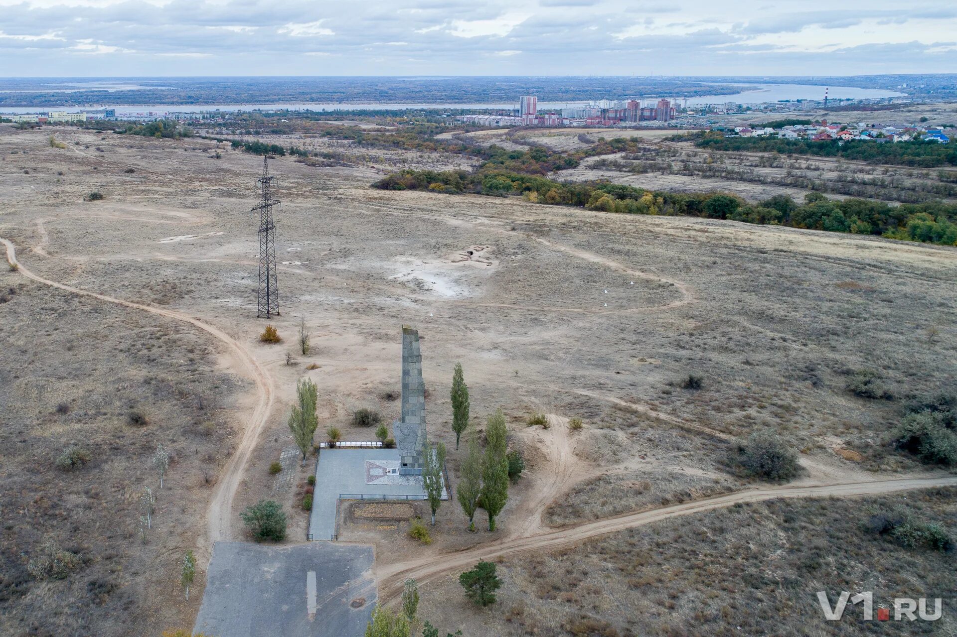 Лысая гора геленджик. Гора лысая ставропольский край. Мемориальный комплекс «лысая гора». Холм сусак-тау. Высота лысой горы.