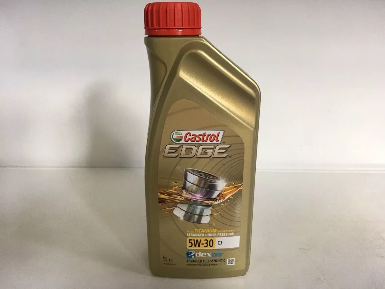 Масло для старого двигателя. Castrol Edge 5w-30. Castrol Edge 5w-30 a5/b5. Castrol Edge professional c1 5w30 Jaguar 1l. Castrol Edge professional c4 5w-30.