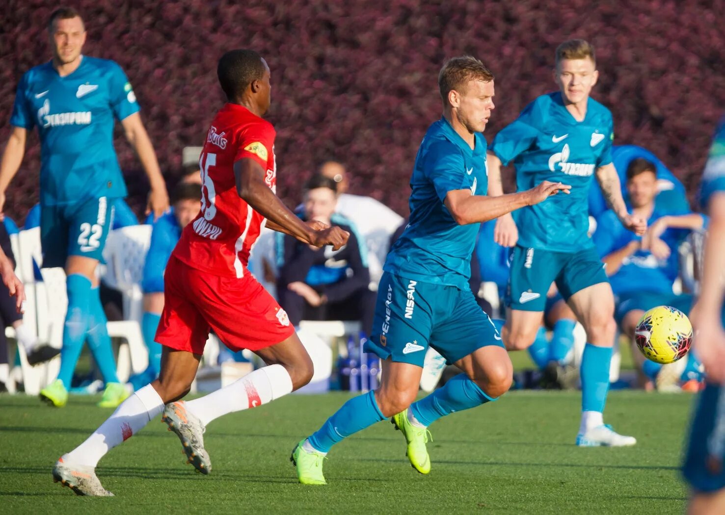 Зальцбург ФК матч. ФК Зенит фото. Zenit Football Team. Самые последние матчи Зенита. Товарищеские матчи клубов сегодня результаты