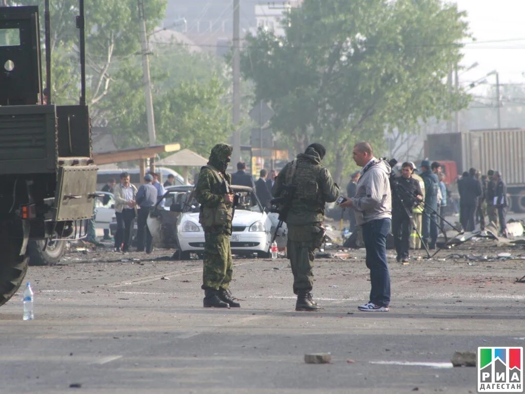 3 Мая 2012 теракт в Махачкале. Двойной теракт в Махачкале (2012). 3 Мая 2012 Махачкала теракт фото.