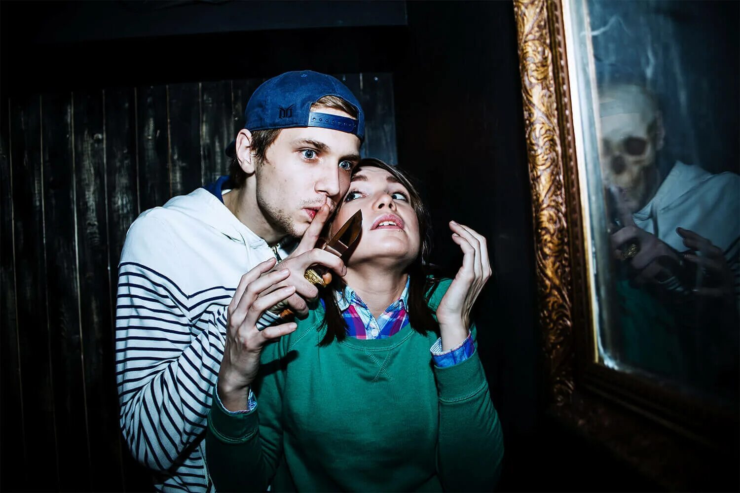 Квесты в санкт петербурге недорого. Братья гримм квесты. Квесты в санкт петербурге недорого. Квесты в санкт петербурге недорого. Квест побег от маньяка спб.