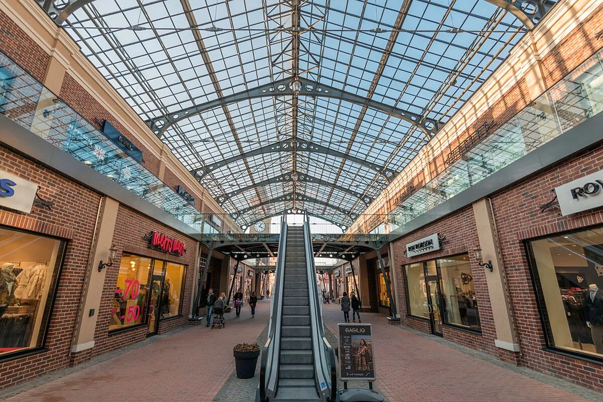 галерея магазинов 6 букв. тц петровский пассаж москва. перипатос крытая галерея. большая дмитровка дом 16. галерея магазинов 6 букв.