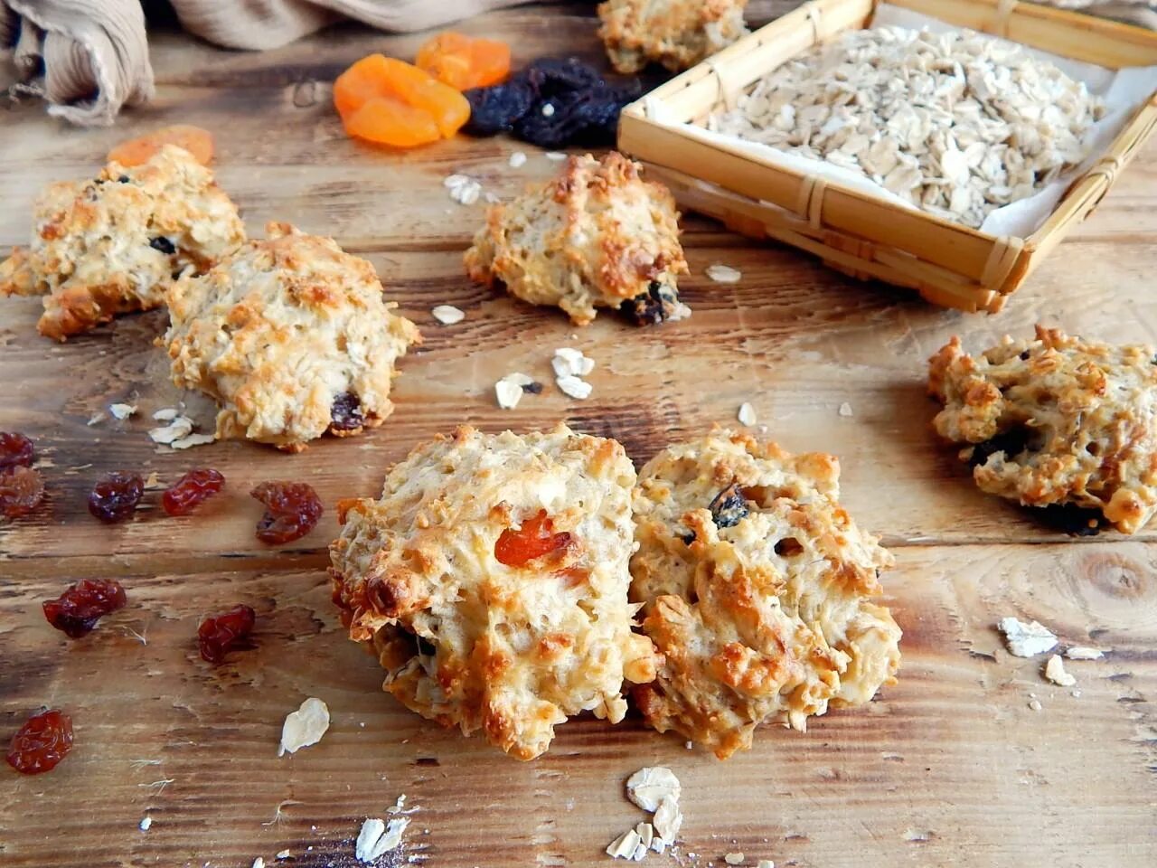 овсяные печенья из овсяных хлопьев. овсяное печенье с миндалем. печенье из овсяных хлопьев без муки. печенье из овсяных хлопьев домашнее без муки. выпечка из овсяной муки.