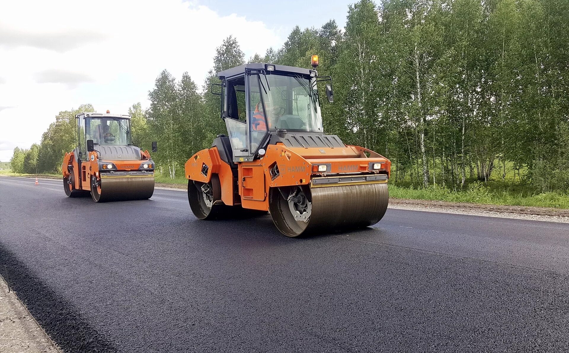 Областное ДРСУ Томск. ДРСУ Колпашево. Дорожные работы. Машины дорожников. Текущий ремонт автомобильных дорог