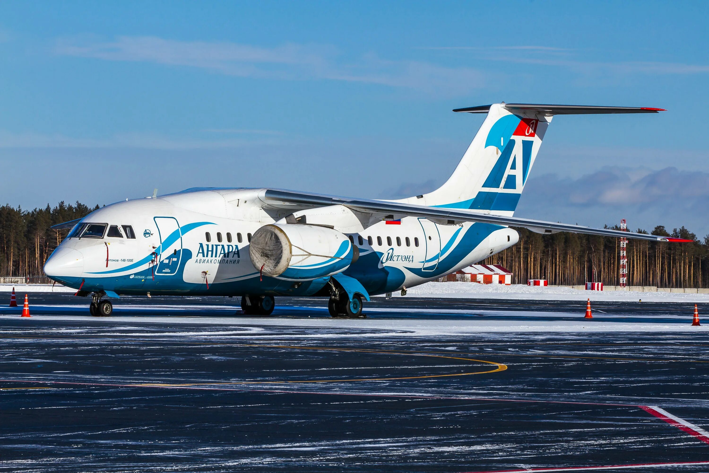 Сайт авиабилетов ангара. АН 148 АК Ангара. Ливрея АН-24 Ангара. Самолеты Ангара Нижнеангарск. Самолеты Ангара Иркутск.