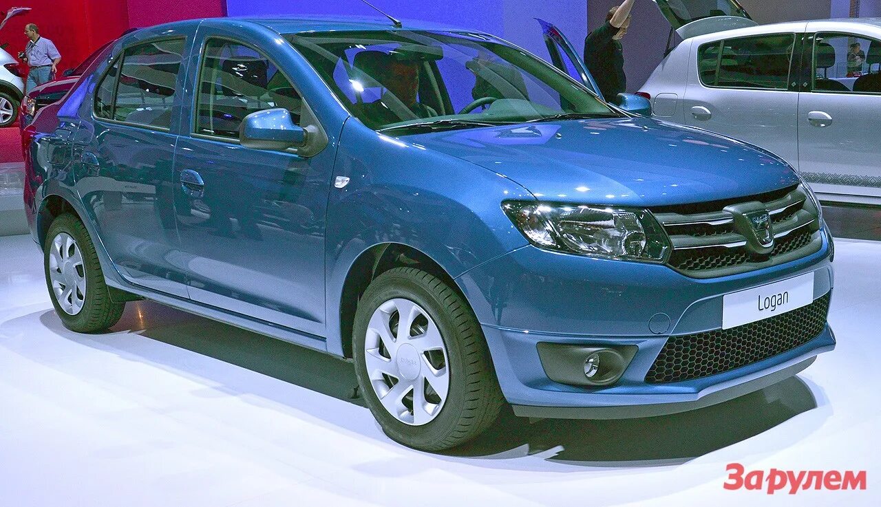 Renault Logan 3. Рено Логан 3 поколения. Новый Рено Логан 3 поколение. Дача Логан 3 поколение.