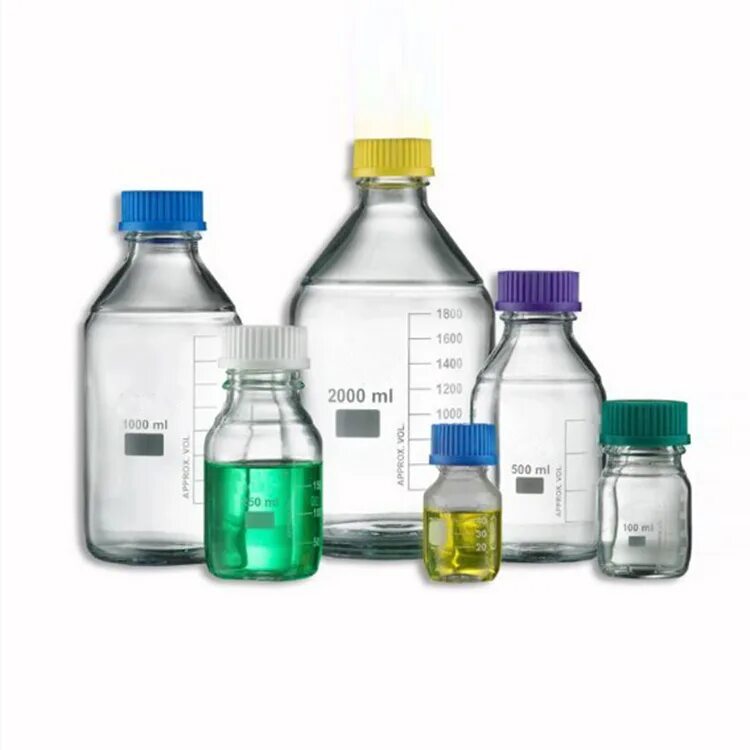 Реагенты для лаборатории. Химреагенты в бутылях. laboratory bottles. химические реагенты из германии в бутылке. внешний вид реактивов определять.