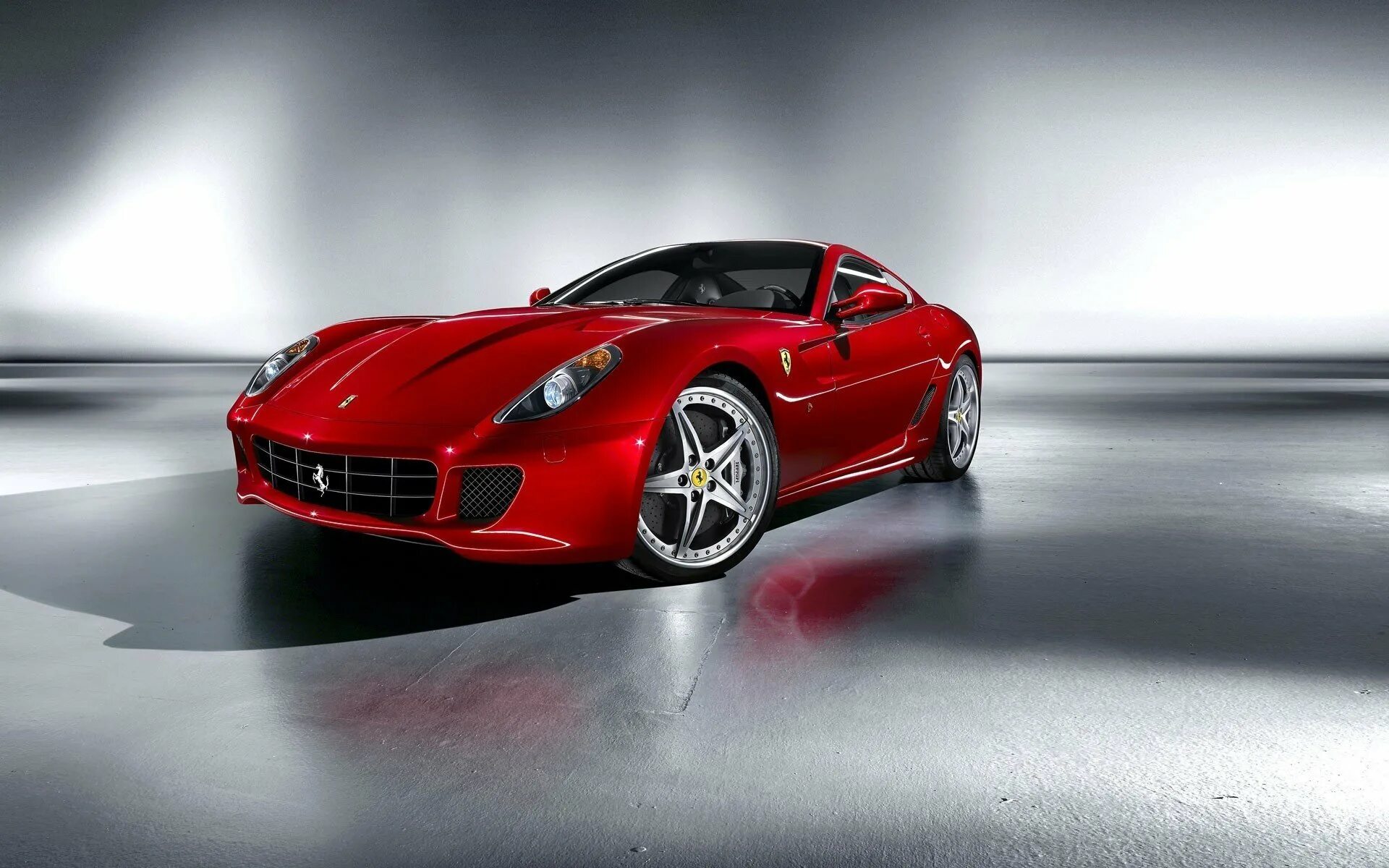 Красная машина телефон. Феррари 599 GTB Fiorano. Ferrari 599 GTB Fiorano China Edition. Ferrari 599 Sport. Красный автомобиль Феррари.