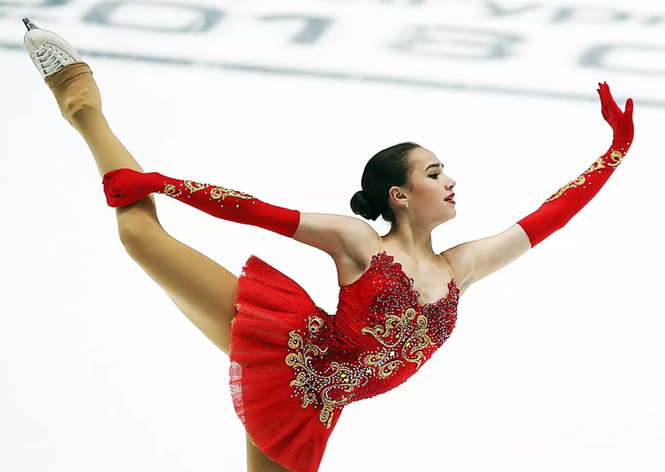 Figuristka Alina Zagitova.