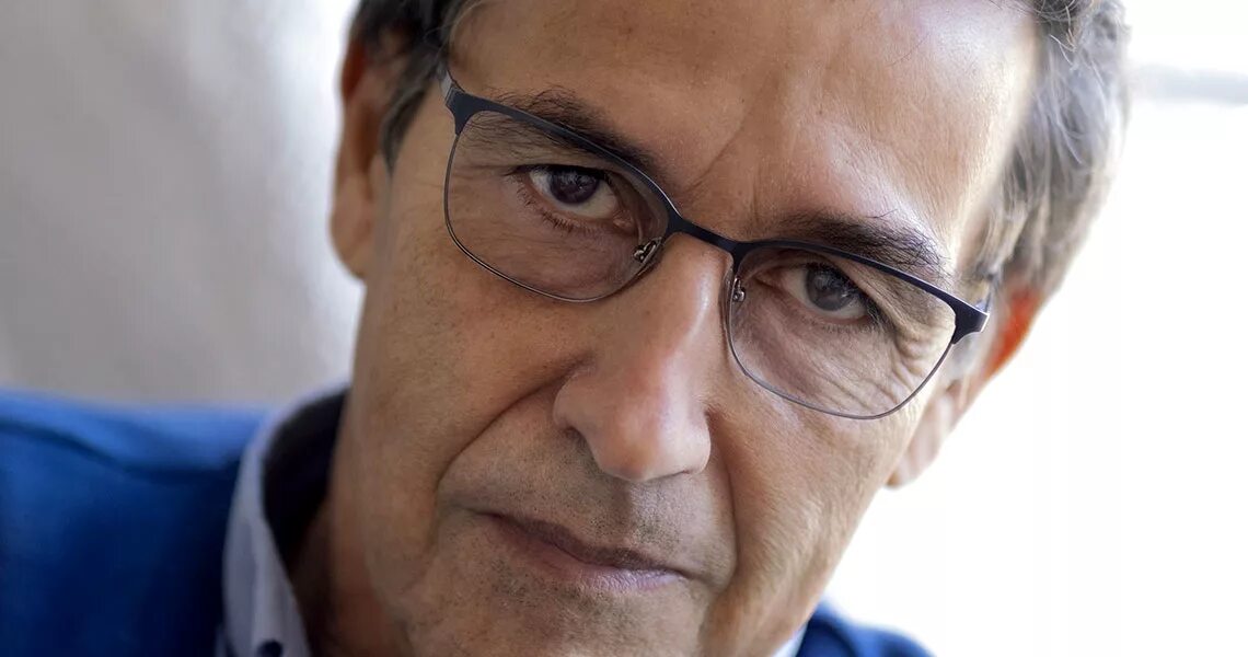 французский историк эммануэль тодд. фото французский антрополог эммануэль тодд. окончательный крах тодд эммануэль. эммануэль тодд. эммануэль тодд фото.