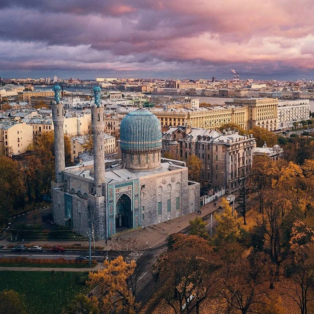 Мечеть спб горьковская. Санкт-Петербургская Соборная мечеть (Санкт-Петербург). Соборная мечеть СПБ. Мечеть в Санкт-Петербурге на Горьковской. Мечеть на Петроградской.