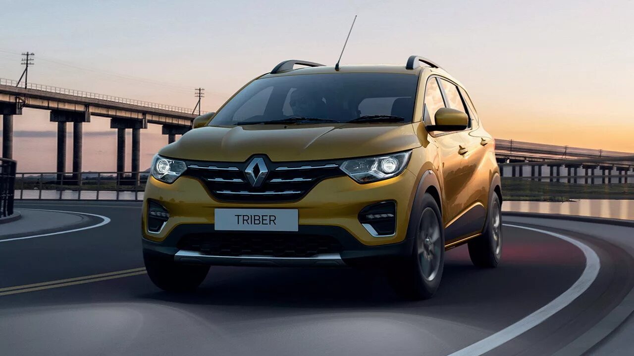 Сайт renault. Кроссовер Рено Трибер. Renault кроссовер 2020 Трибер. Рено Ренаулт. Модельный ряд Рено 2021.