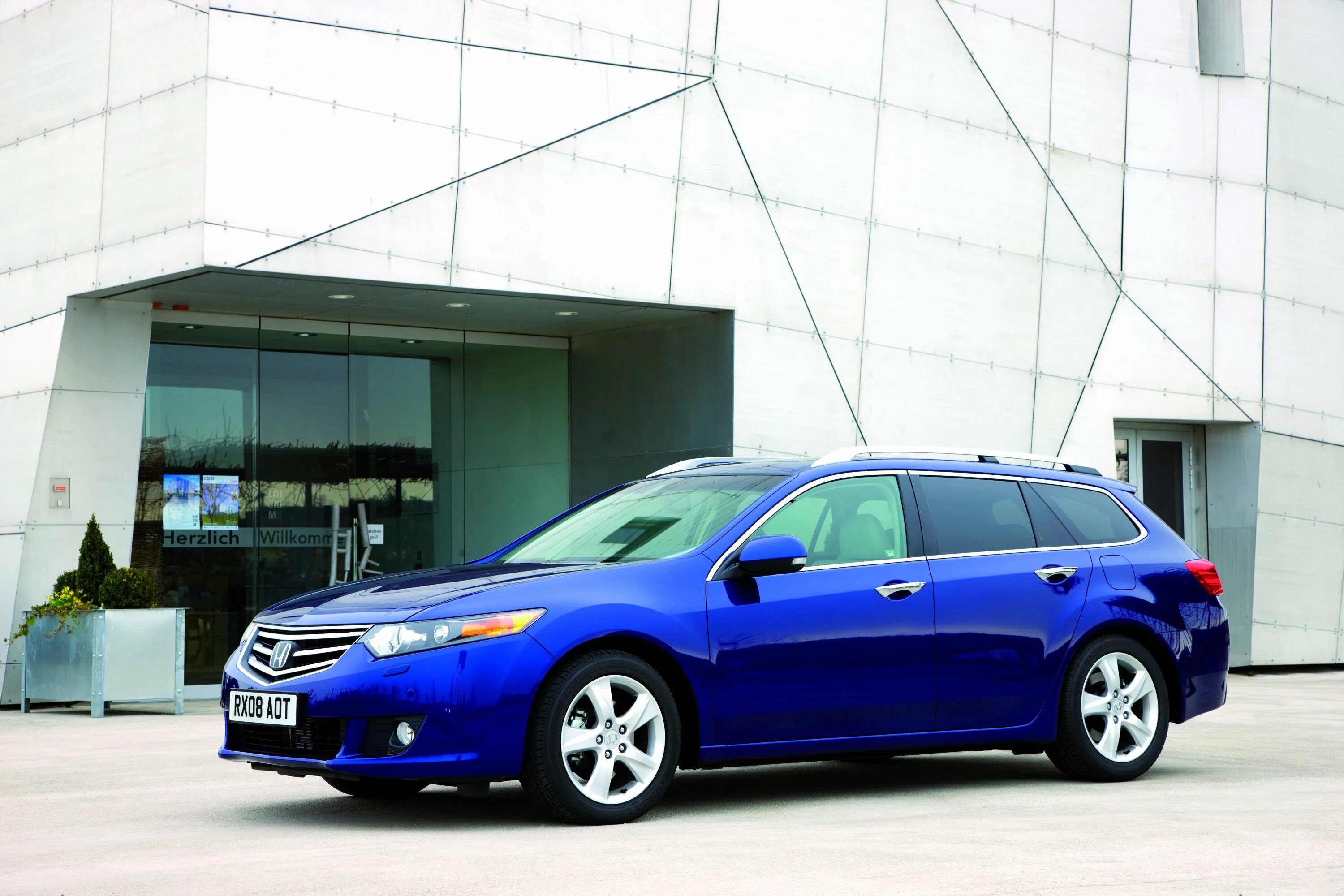Универсалы 2008. Honda accord универсал 2008. honda accord 8 универсал. 2008 honda accord tourer. honda accord tourer.