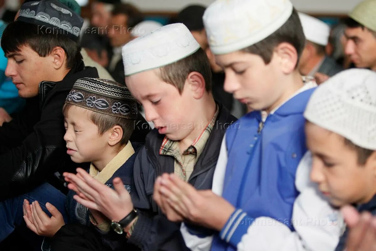 Какой у мусульман праздник сегодня как называется. Какой сегодня праздник у мусульман 2022 год. Узбекский праздник Курбан Хаит когда будет.