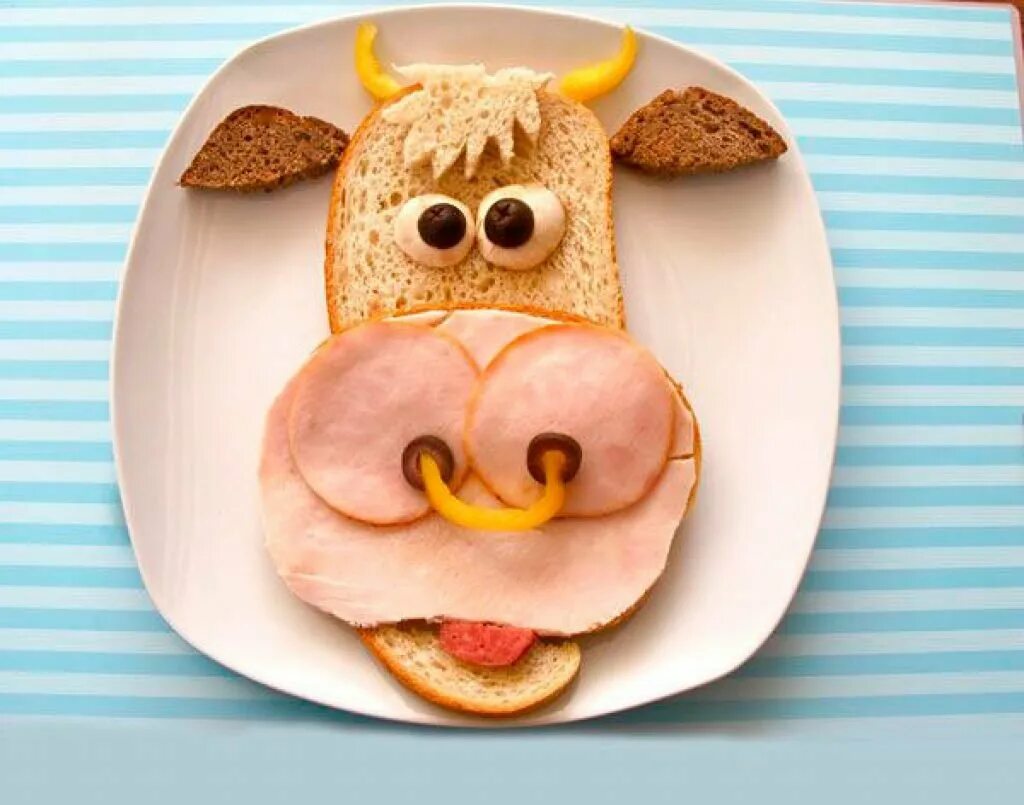 Смешные картинки детей с добрым утром. Красивые бутерброды для детей. Красивая еда для детей. Оригинальные бутерброды для детей. Оригинальный завтрак для детей.