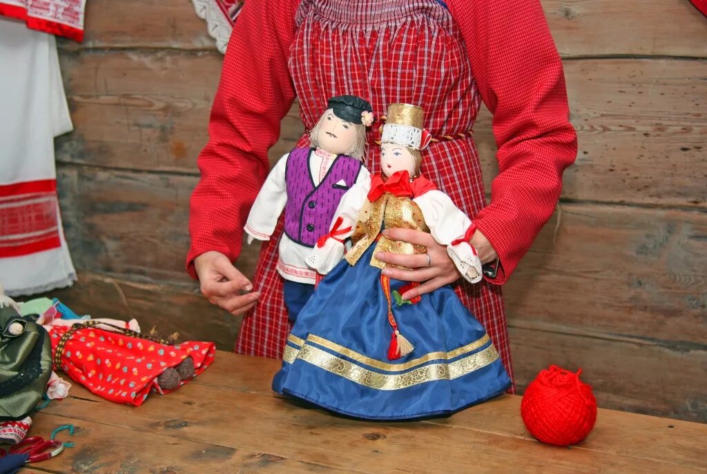 Куклы русско народной одежде. Русские этнографические куклы. этнографическая кукла кукла. этнография для детей. куклы из бабушкиного сундука.