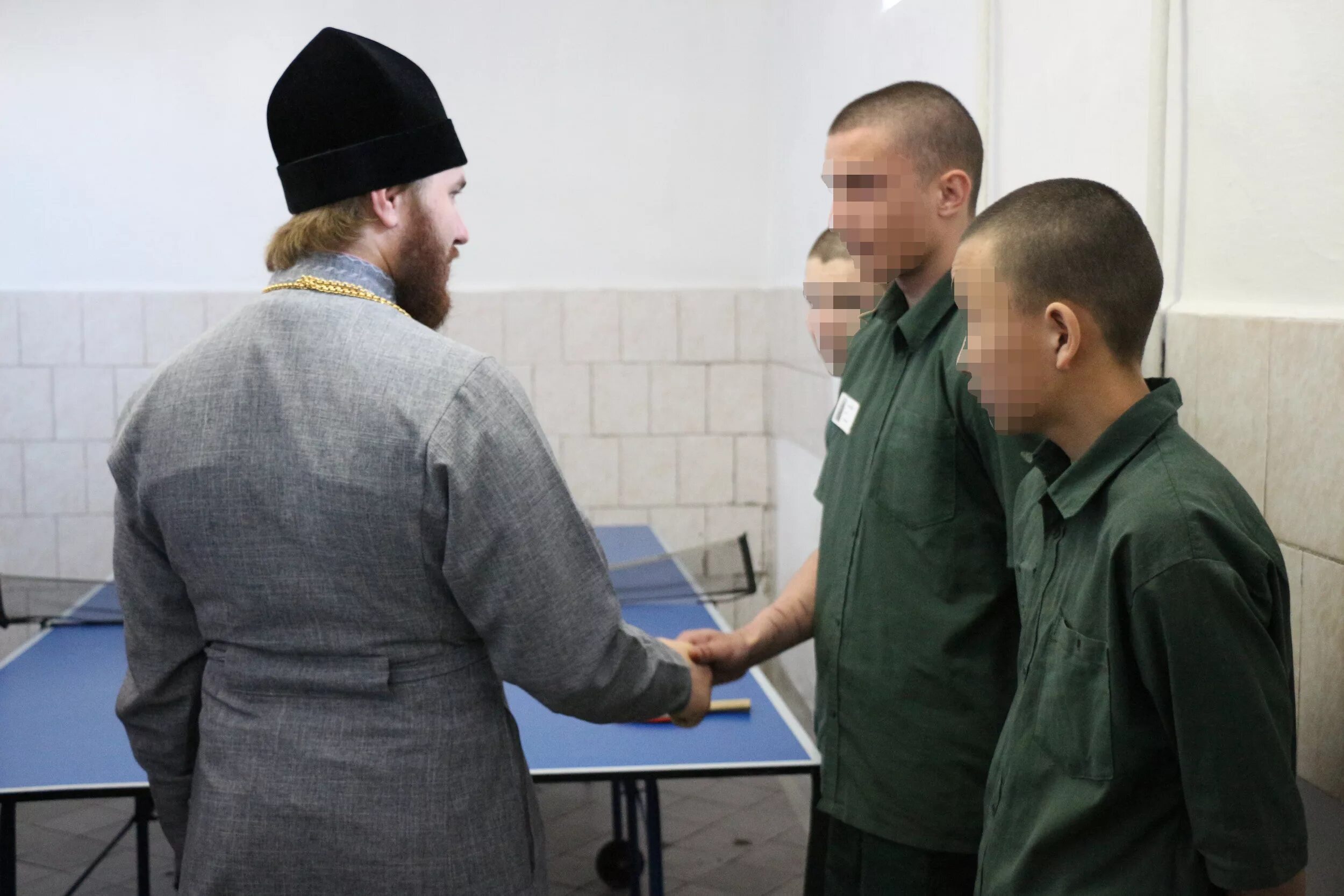 Воспитательная беседа с осужденными. Психология осужденных. Общественное воздействие на осужденных. Школа в воспитательной колонии. Ресоциализация осужденных.