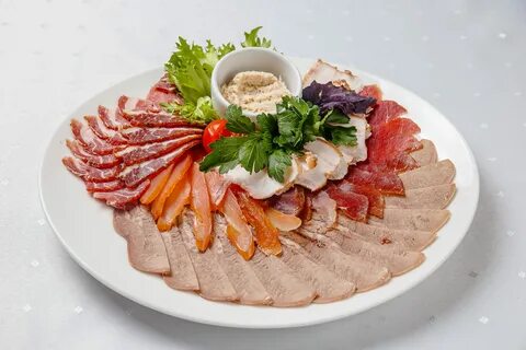 Мясная тарелка