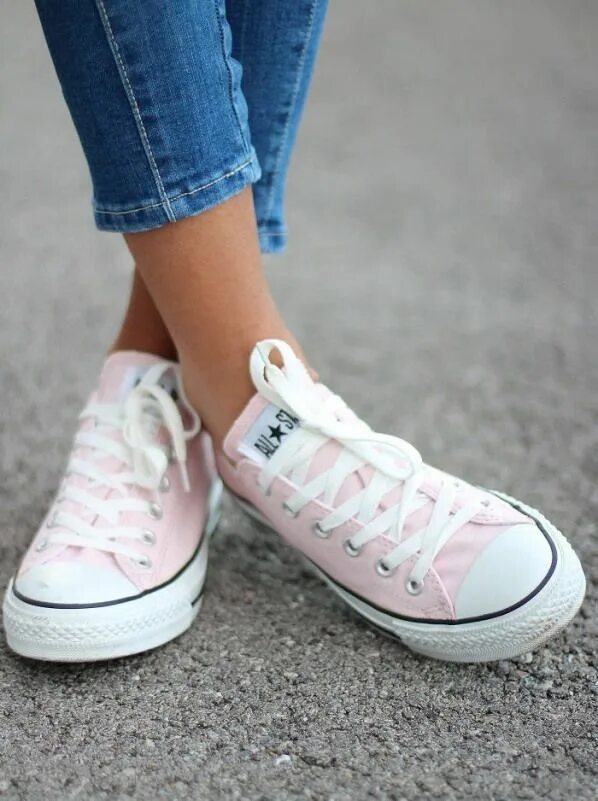 Какие кеды самые лучшие. Кеды converse chuck taylor all star. Кеды конверс. Крутые стильные кеды. Какие кеды самые лучшие.