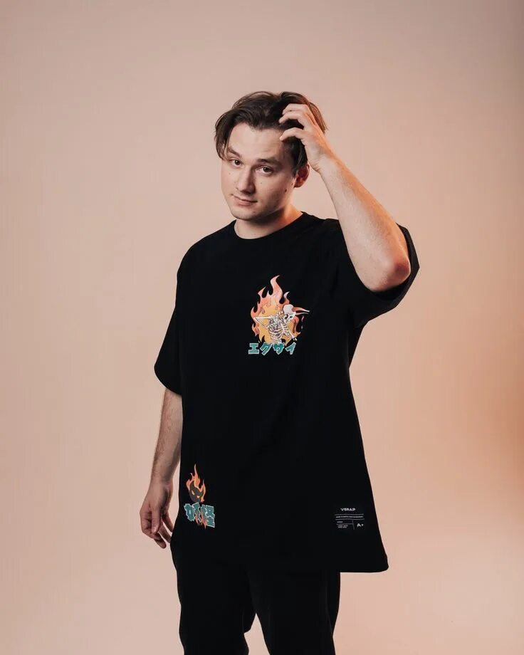 Эксайл рисунок. Машина exile. Exile pro agonist. Exile картинки. Exile pro.