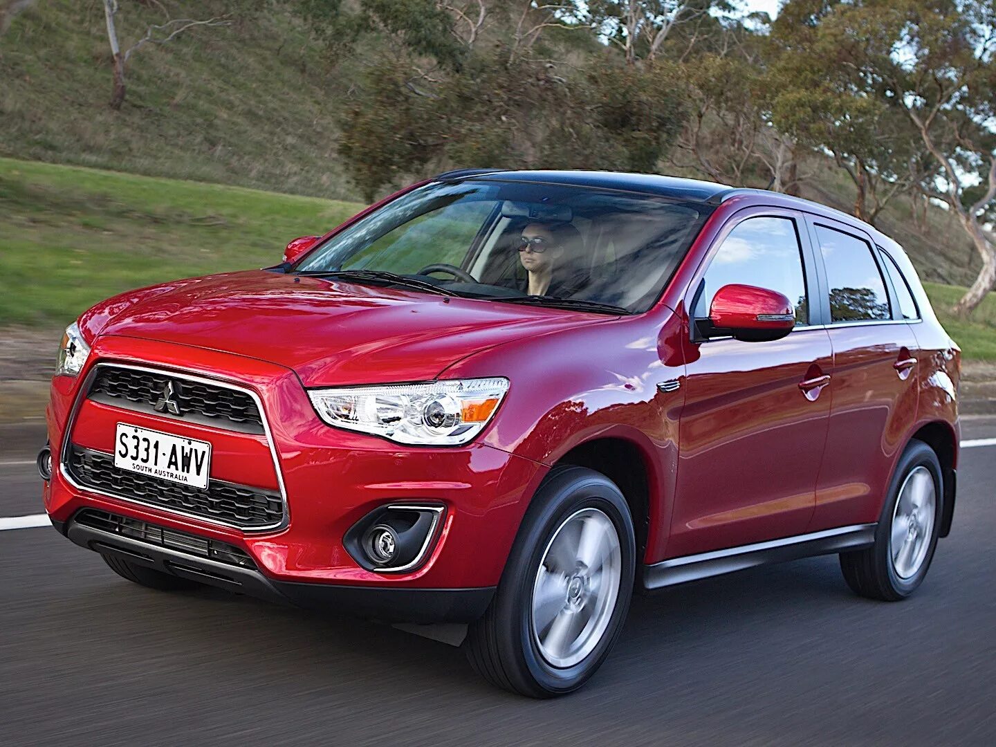 Mitsubishi asx. Мицубиси АСХ красная. Мицубиси АСХ 2013 красная. Mitsubishi ASX красный. Mitsubishi ASX 2012.