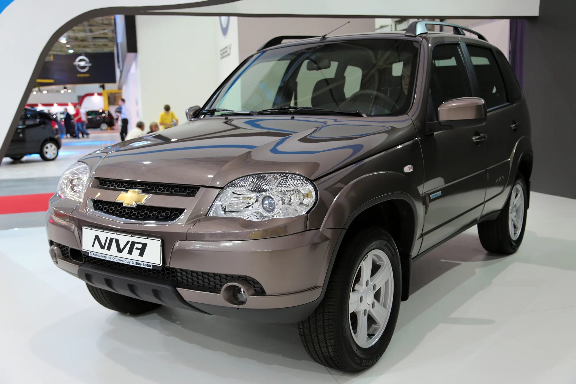 Нива шевроле купить новую с завода. Chevrolet-Niva Niva. Chevrolet Niva 212300. Нива Шевроле 2011г. Шевроле Нива 212300-55 комплектация 2013г.