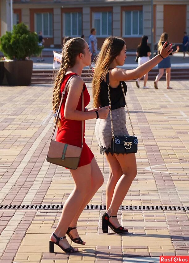 девчата мордовия. двушка в саранске. двушка в саранске. самые красивые девушки саранска. девушки саранска.