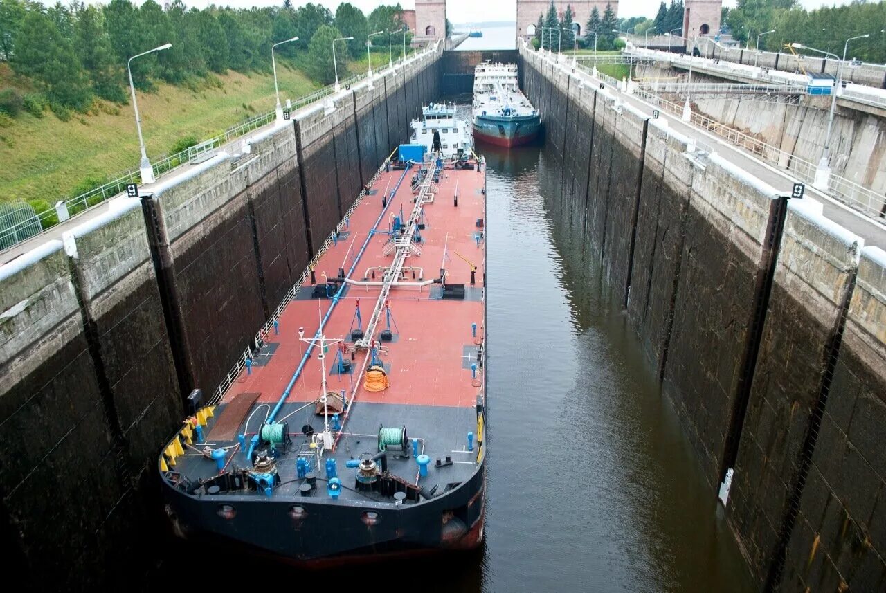 4 шлюз волгоград. Ока белоомут гидроузел. Шлюз установленный по умолчанию недоступен windows. Шлюз гидротехническое сооружение схема. Гидроузел кузьминск на оке.