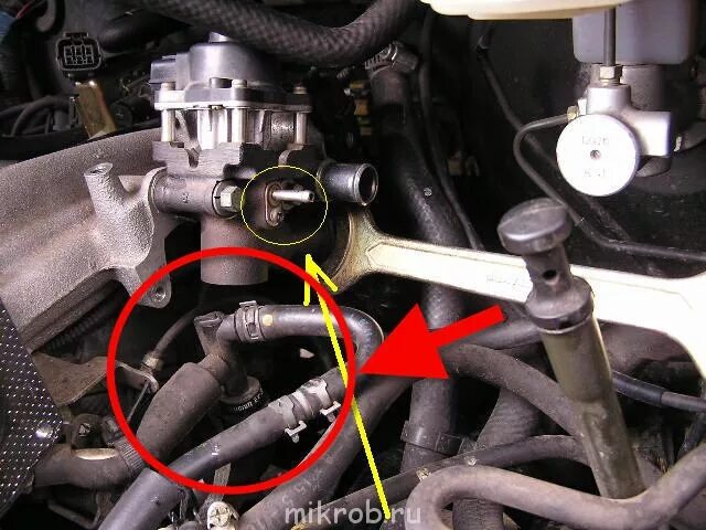 8 z18xer. 9 tdi. Клапан рециркуляции картерных газов m52b30. Где стоит клапан. Где стоит клапан.