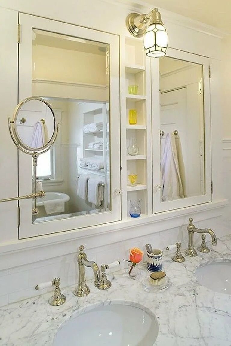 Шкафчик в ванную с зеркалом. Шкафчик над раковиной в ванную. Шкаф над раковиной в ванной с зеркалом. Шкаф над раковиной с зеркалом. Шкаф раковина зеркало в ванную